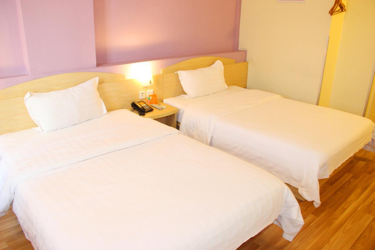 7Days Inn Qingdao Shandong Raod Zhenning Overpass מראה חיצוני תמונה